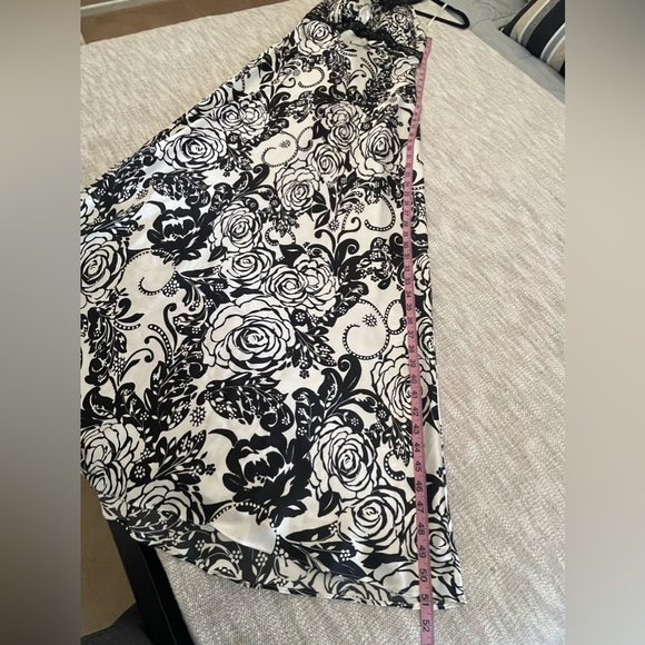 Formal Black and White Dress by Betsy & Adam - Picture 6 of 16